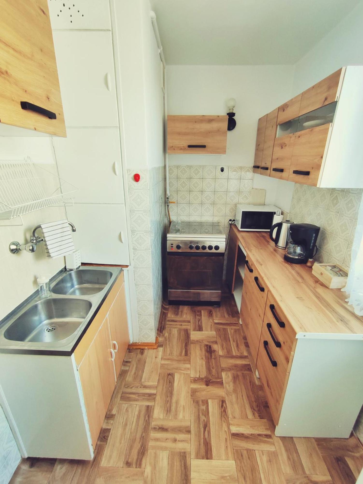 Old House - Przymorze - 2,5 Km Do Plazy I Morza Apartment Gdansk Exterior photo